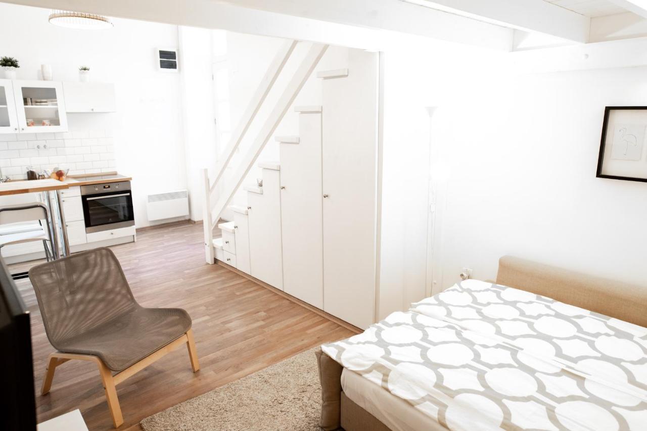 N28 Studio Apartment In Andrassy Boulevard. Budapest Esterno foto