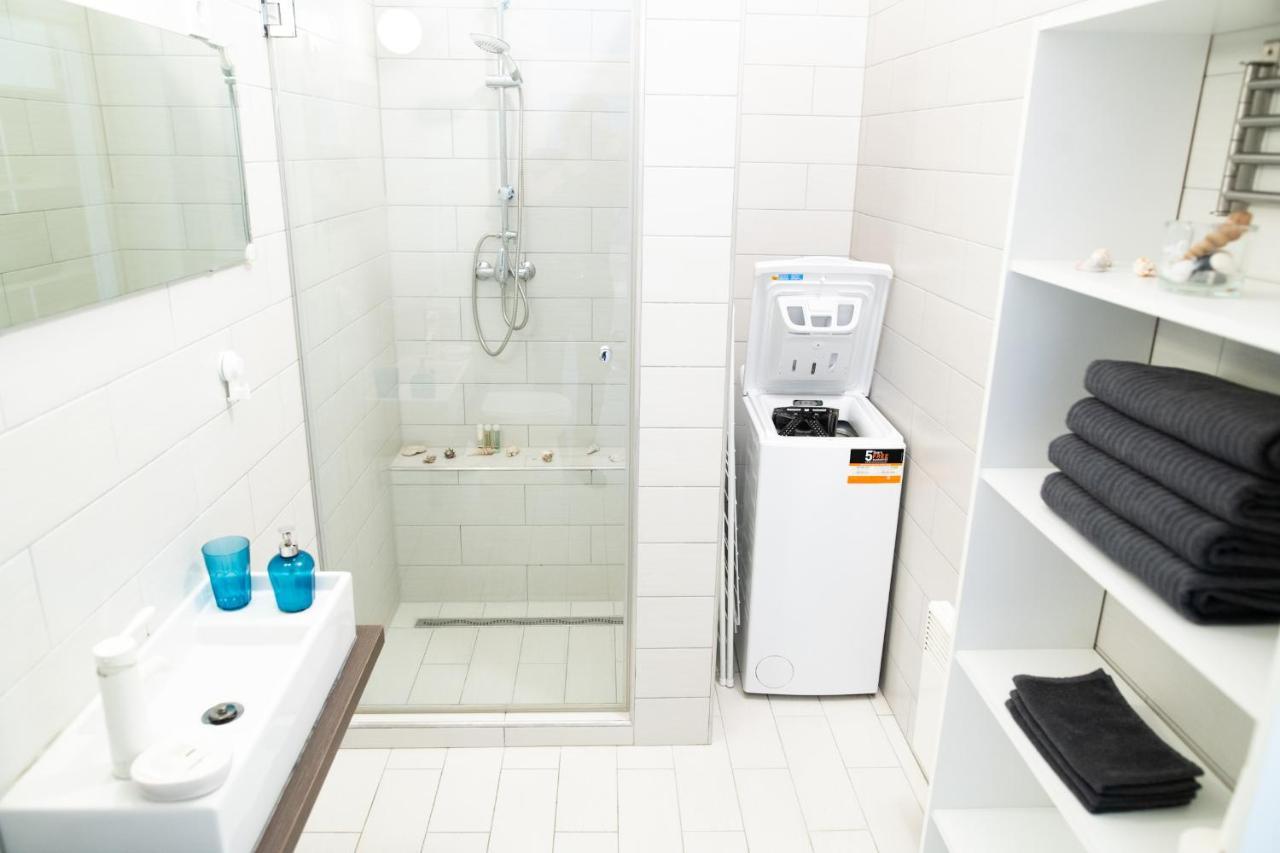 N28 Studio Apartment In Andrassy Boulevard. Budapest Esterno foto